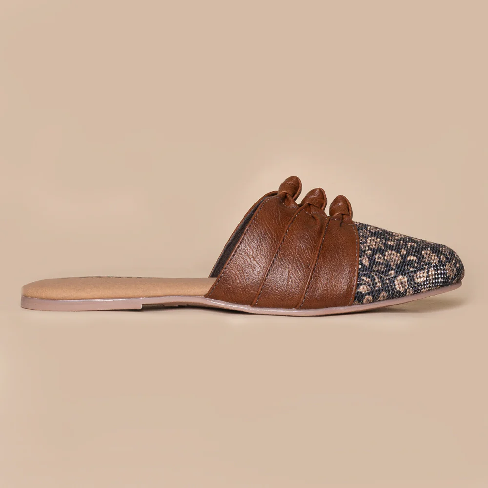 Sanjan Jaali Knotted Mule - Image 7