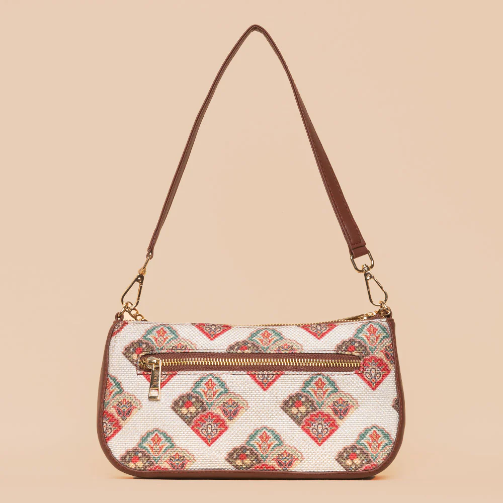 Seashell Motif White Baguette - Image 2