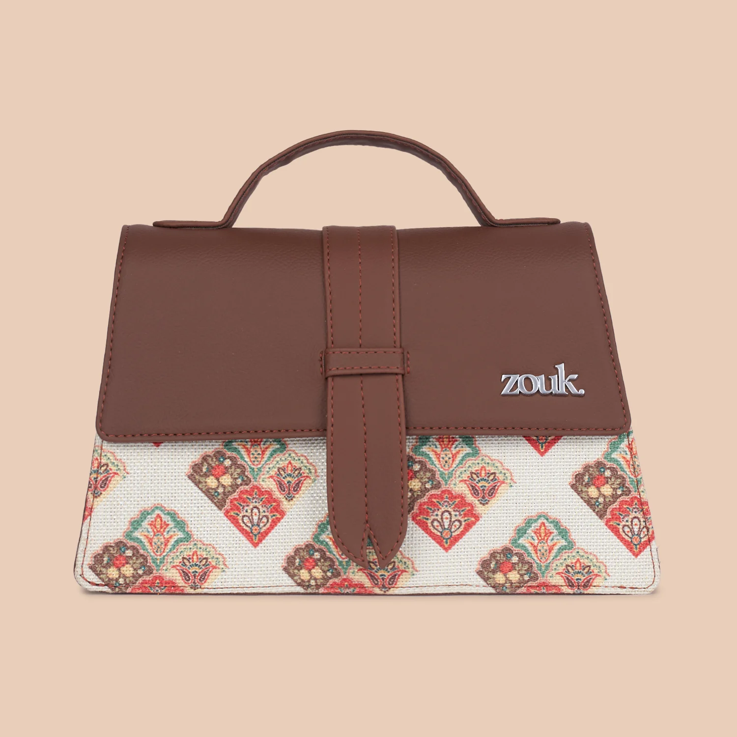 Kriti Sanon - Seashell Motif White Iconic Evening Satchel - Image 3