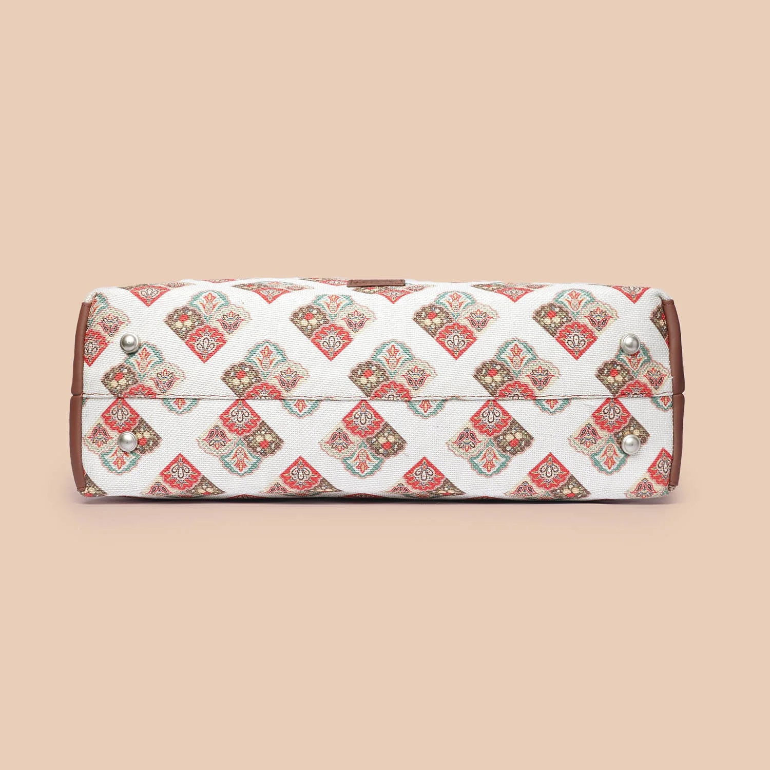 Seashell Motif White Statement Office Bag - Image 9