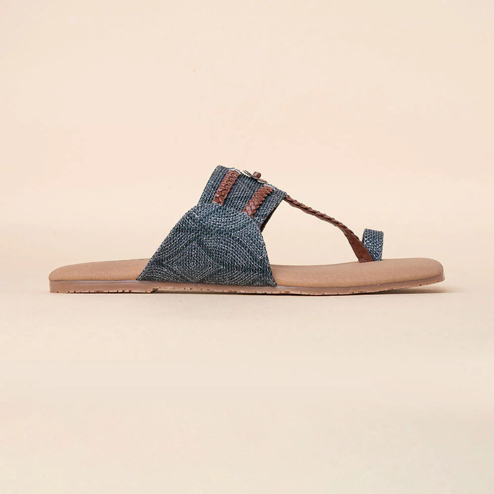 Shalimar Qila Braided Kolhapuri Chappal - Image 10