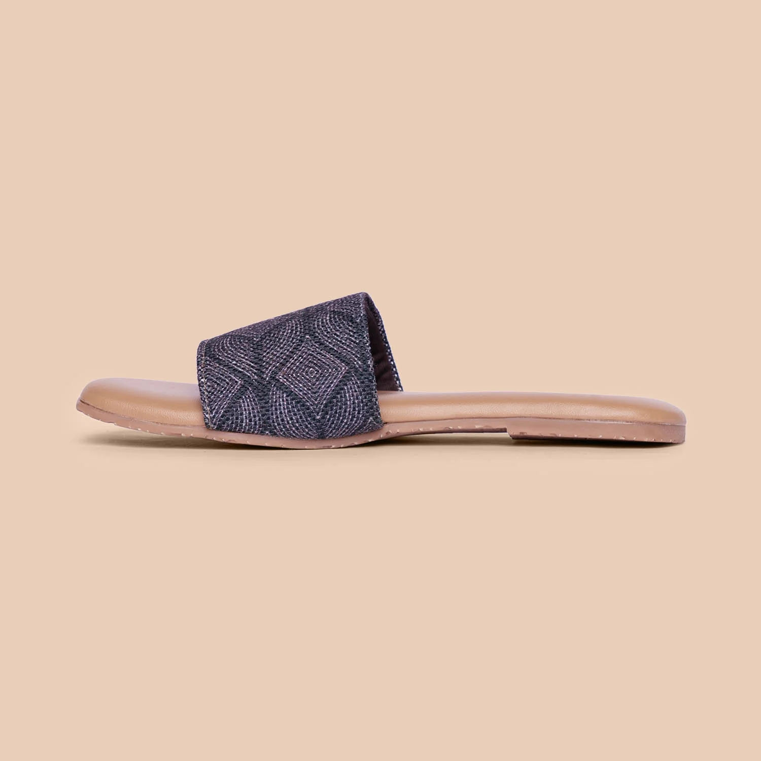 Shalimar Qila Casual Flats - Image 8