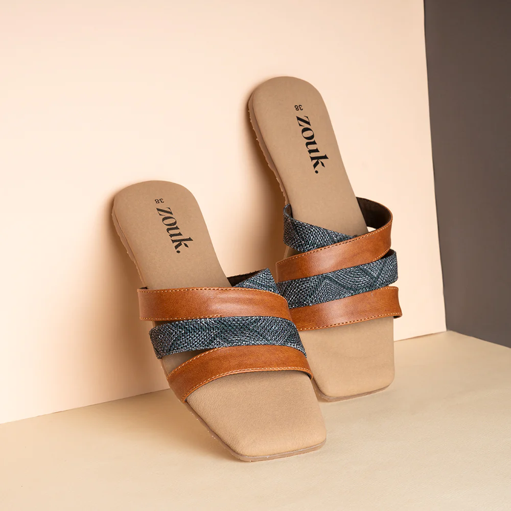 Shalimar Qila Multi-Strap Slider
