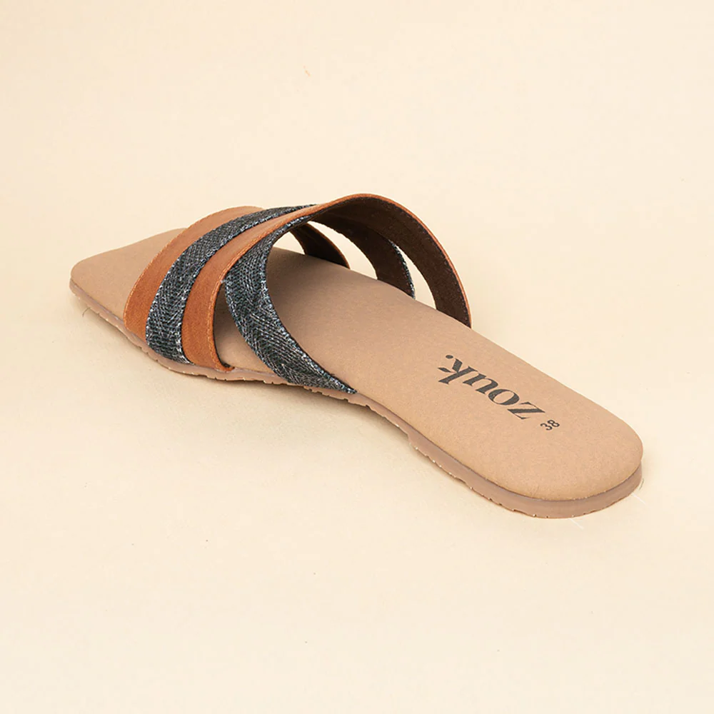 Shalimar Qila Multi-Strap Slider - Image 5