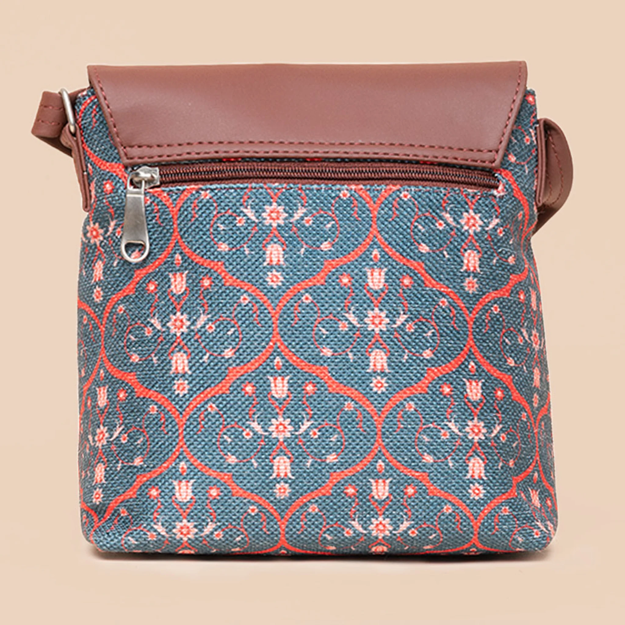Sheesh Mahal Jaali Motif Flap Sling Bag - Image 3