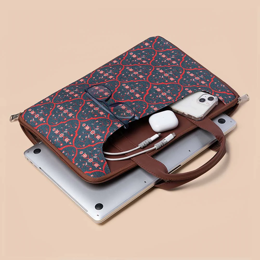 Sheesh Mahal Jaali Motif L-Zippered Laptop Sleeve - Image 3