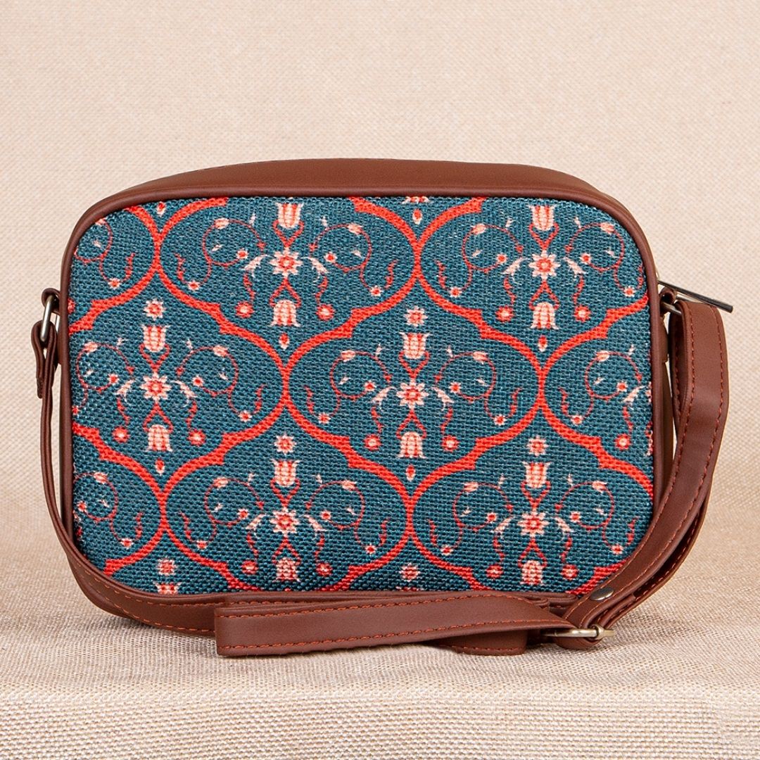 Sheesh Mahal Jaali Motif Sling Bag - Image 3