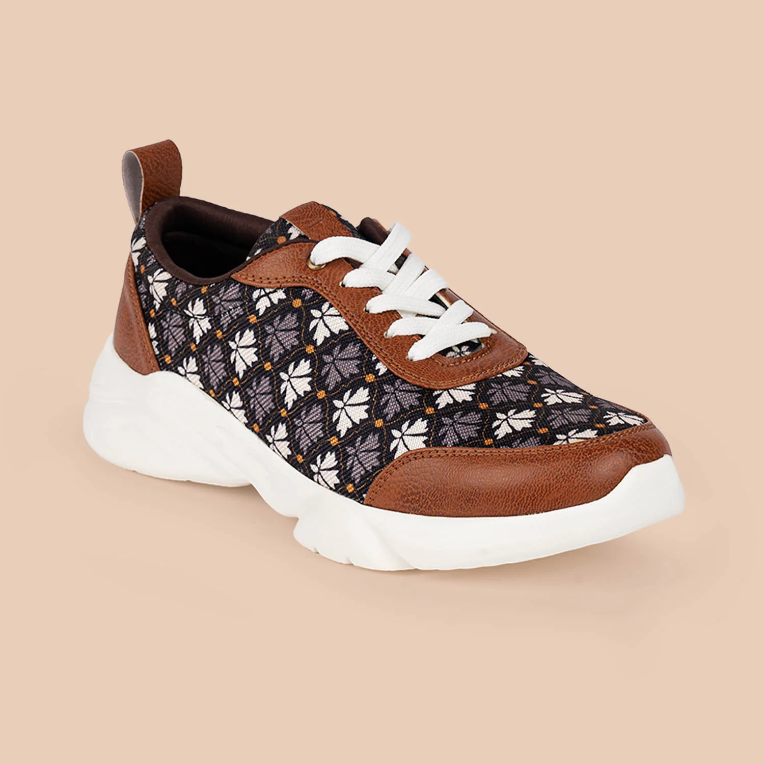 Deccan Bidri Casual Sneaker - Image 11