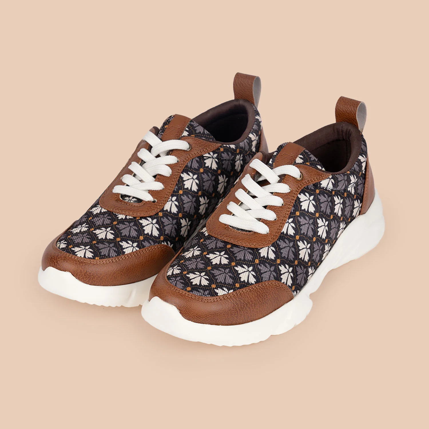 Deccan Bidri Casual Sneaker - Image 6