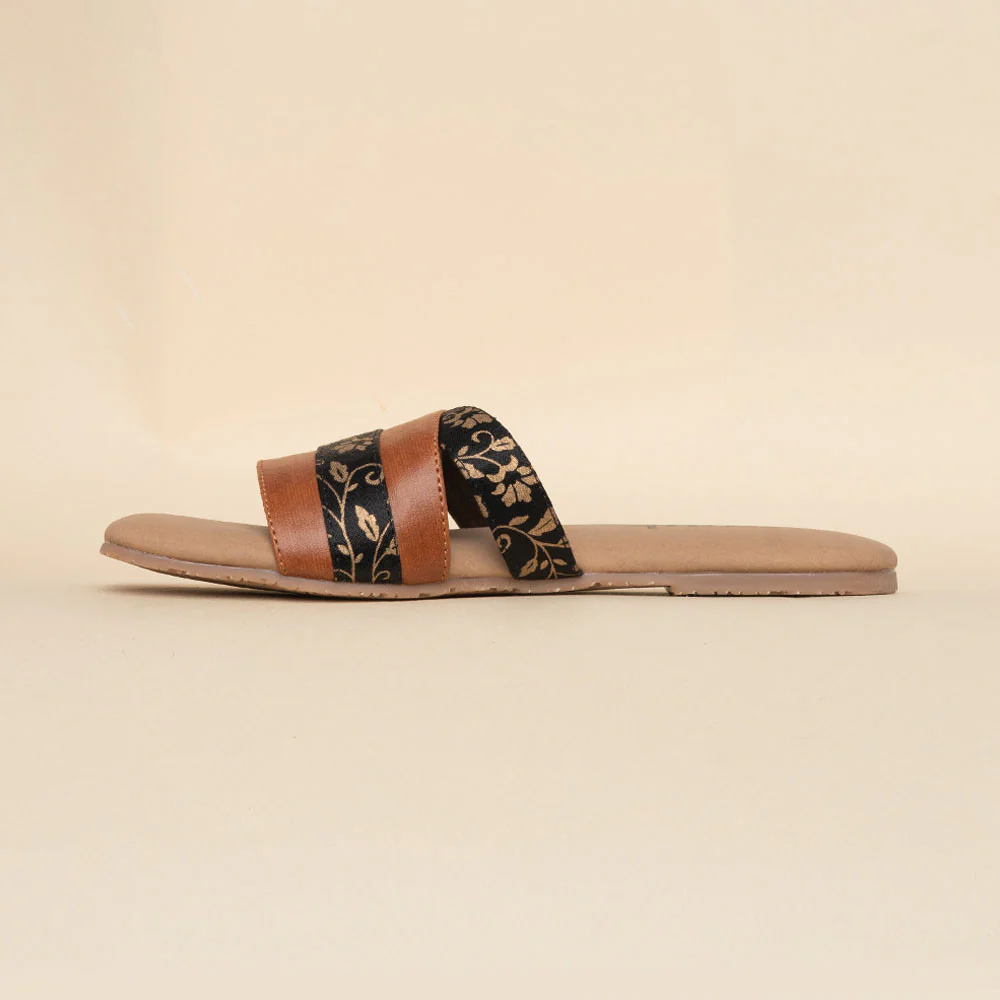 Srinagar Garden Multi-Strap Slider - Image 7