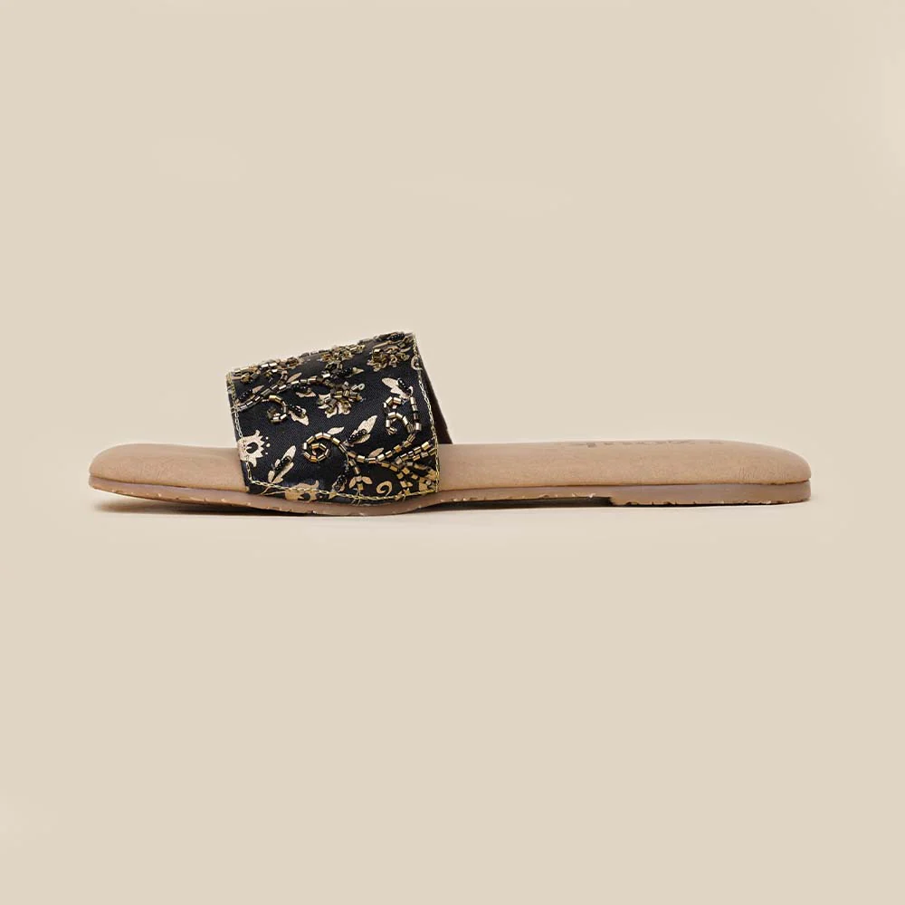 Srinagar Regals Embellished Flats - Image 10