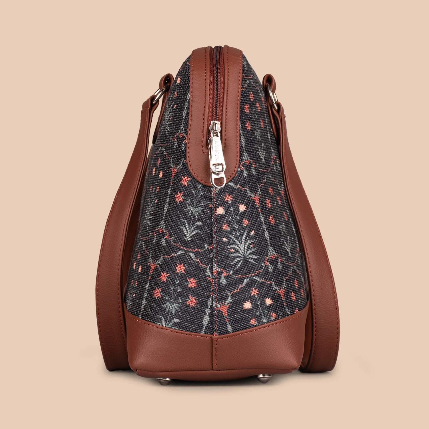 Taj Guldasta Carry All Work Bag - Image 8