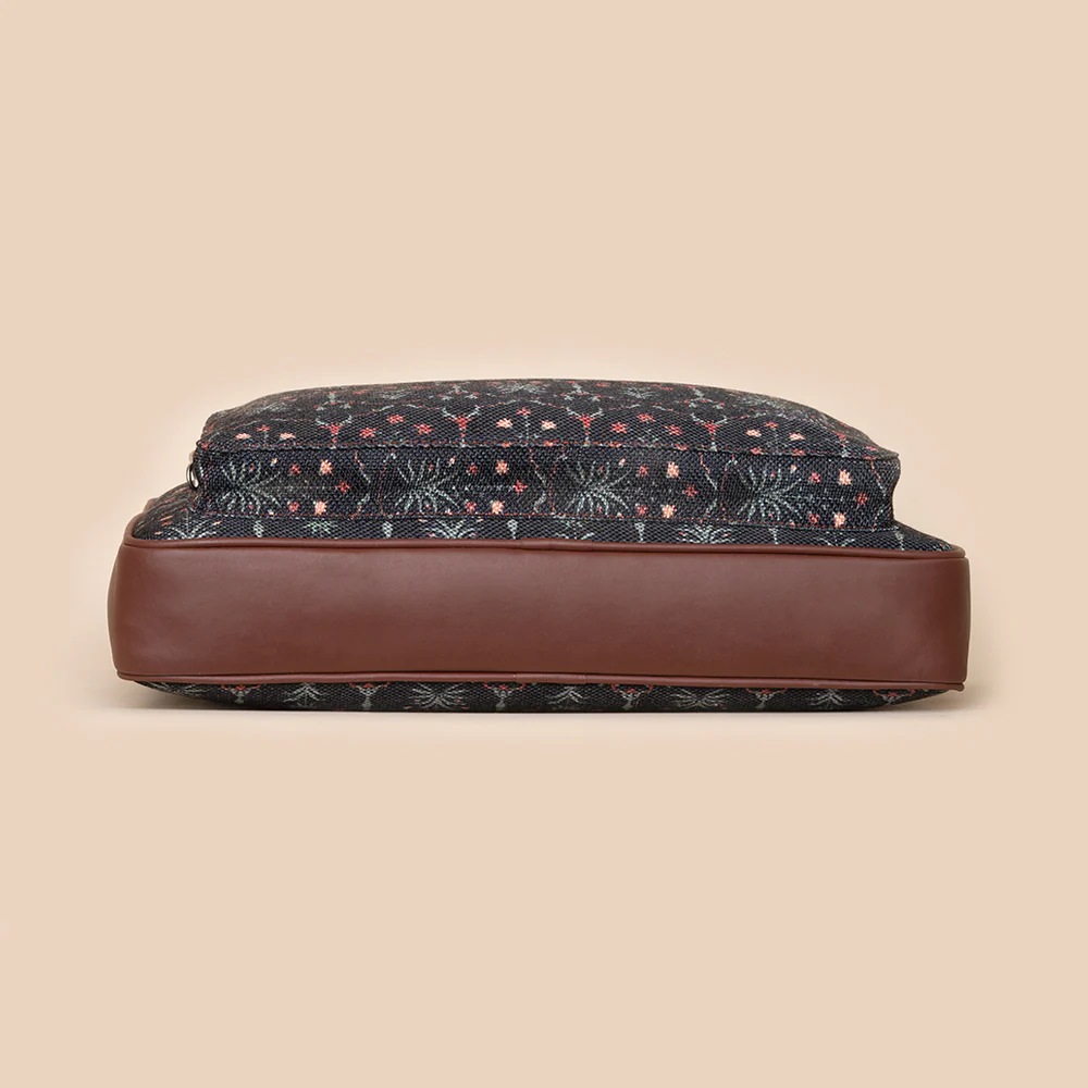 Taj Guldasta Laptop Bag - Image 8