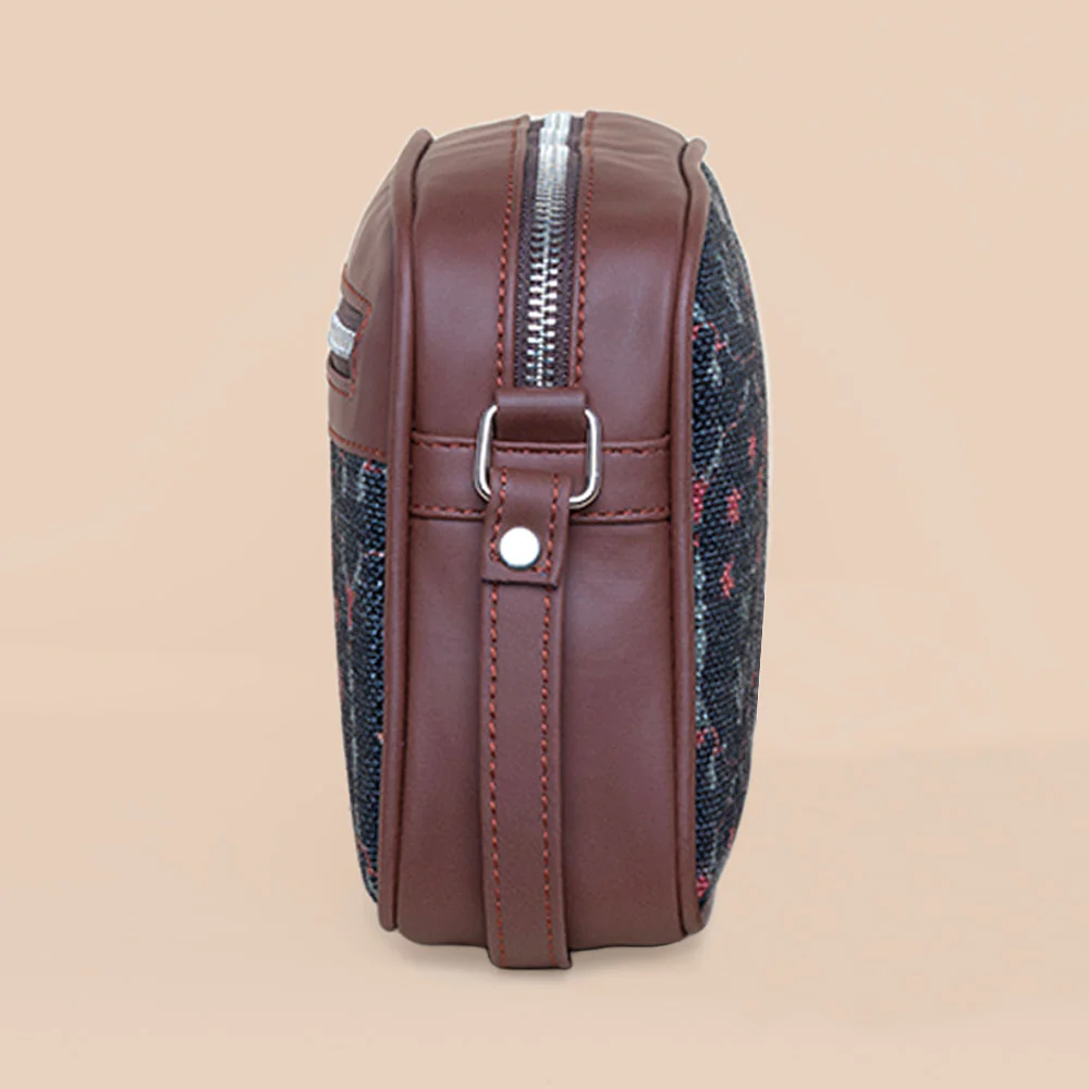 Taj Guldasta Sling Bag - Image 7