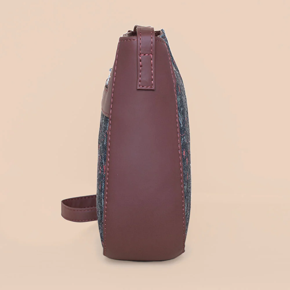 Taj Guldasta U-Shaped Sling Bag - Image 7