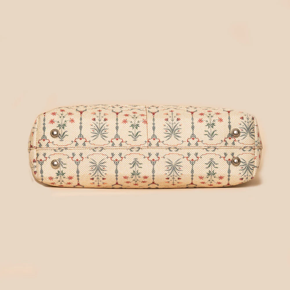 Taj Nakashi Tote Bag - Image 7