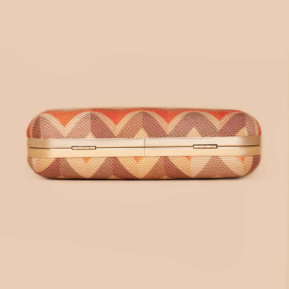 Tidal Wave Clutch - Image 7