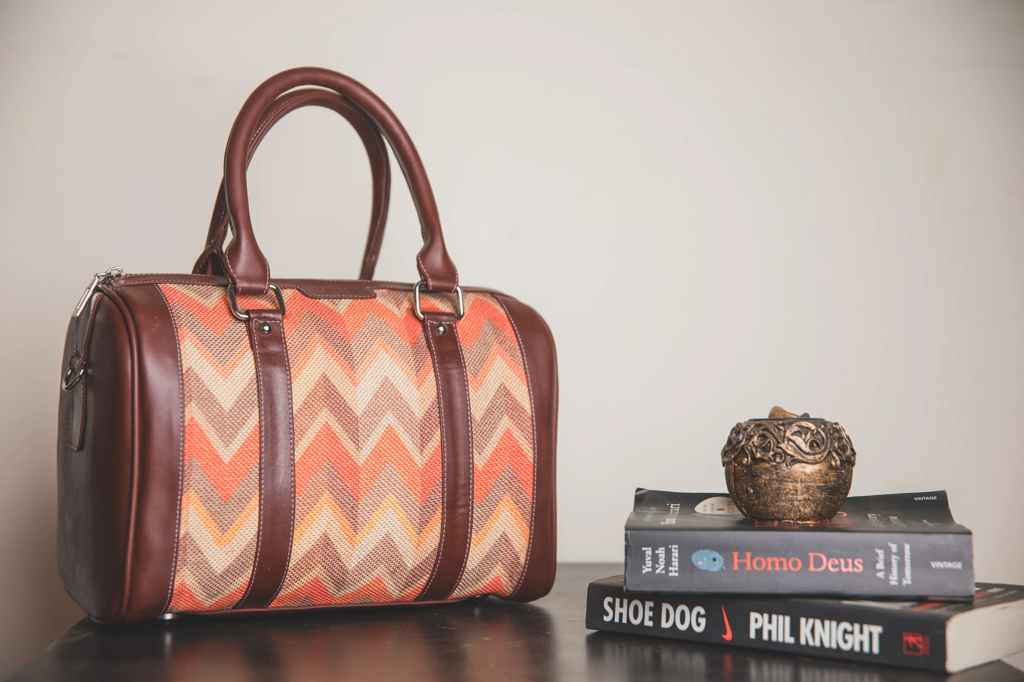 Tidal Wave - Handbag & Chain Wallet Combo - Image 2