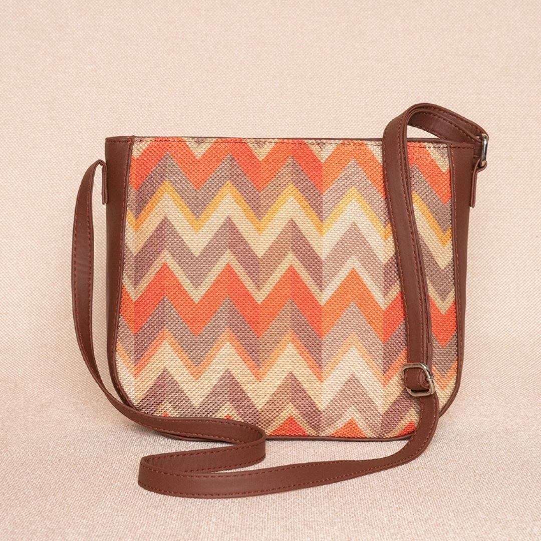 Tidal Wave U-Shaped Sling Bag - Image 3