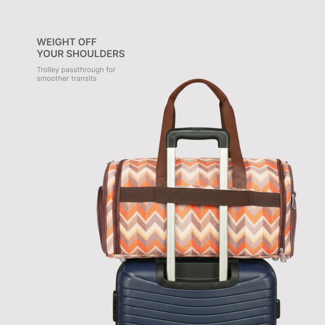 Tidal Wave Weekender Duffle Bag - Image 6