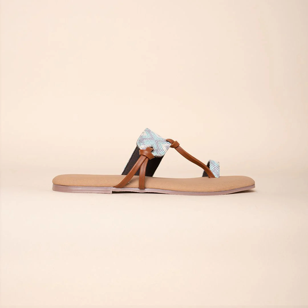 Umaid Diamond Women's Chappals - Image 9