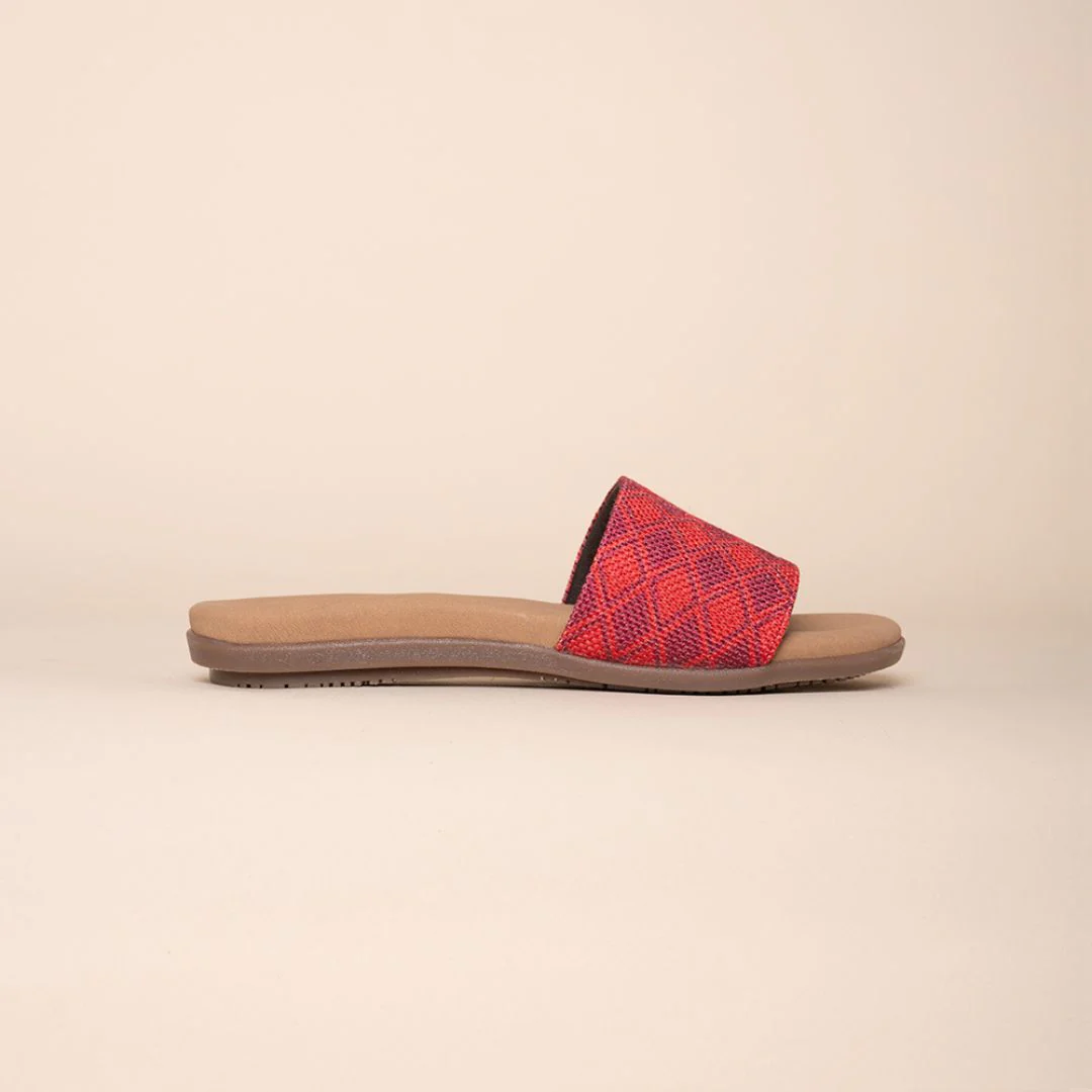 Wadiyar Diamond Women's Sliders - Image 11
