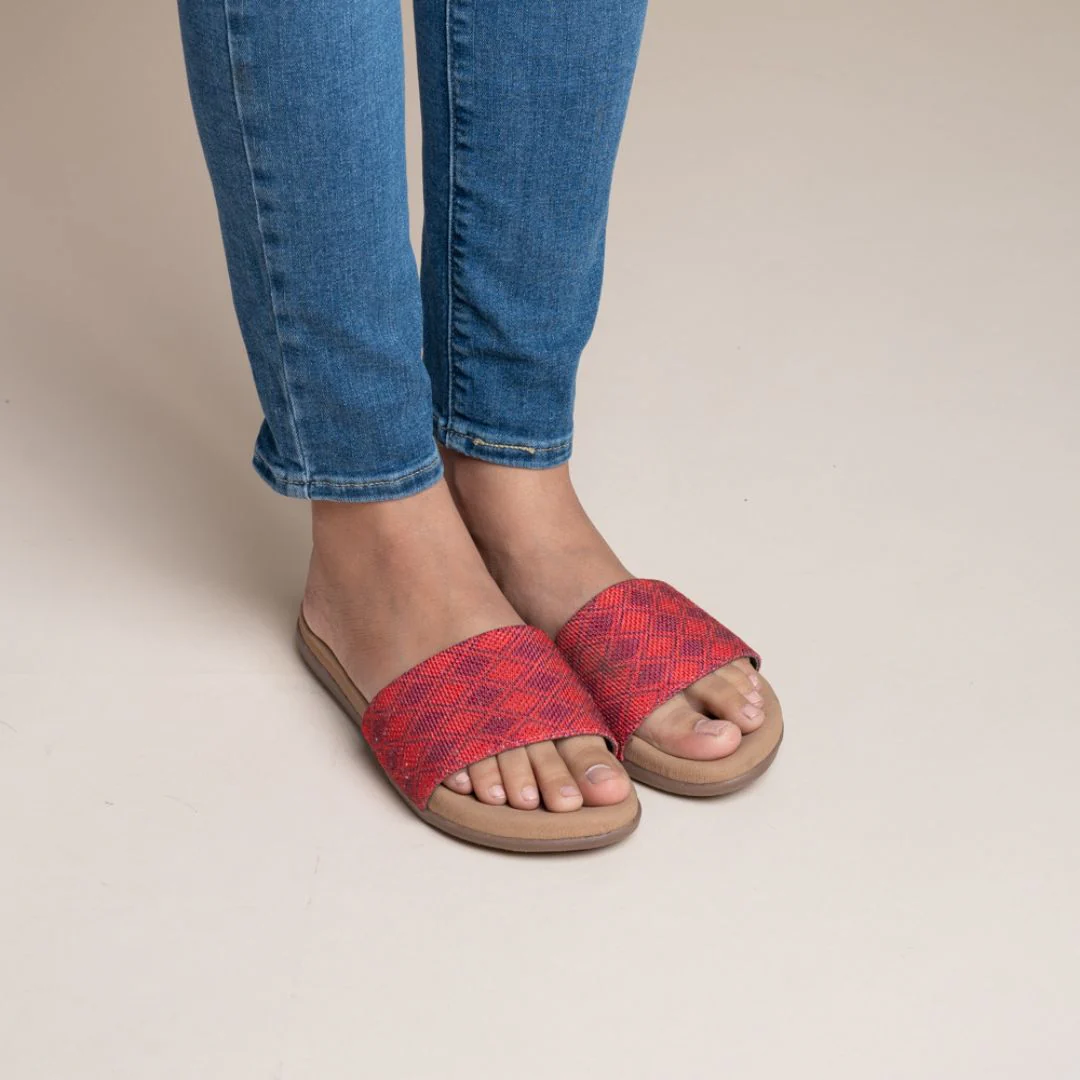 Wadiyar Diamond Women's Sliders - Image 6