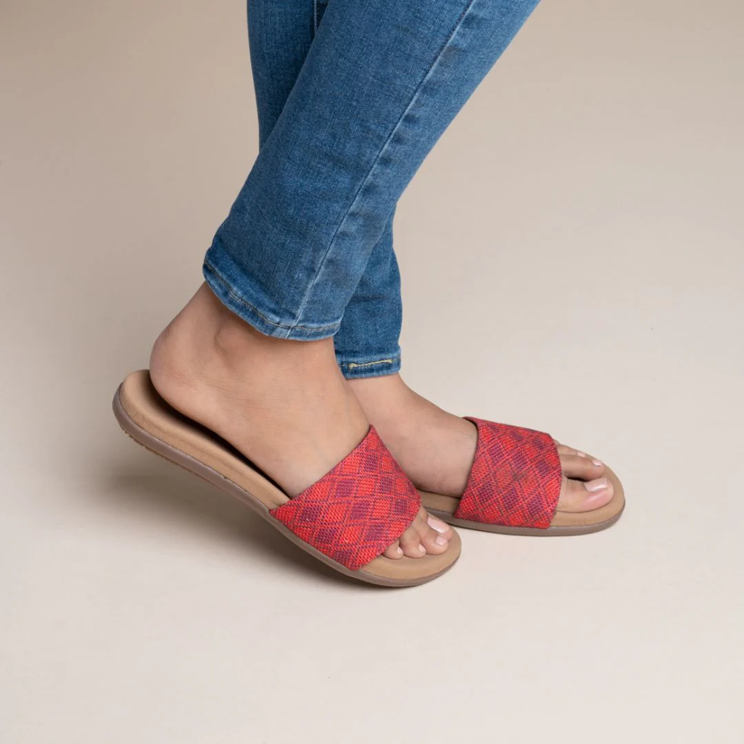 Wadiyar Diamond Women's Sliders - Image 7