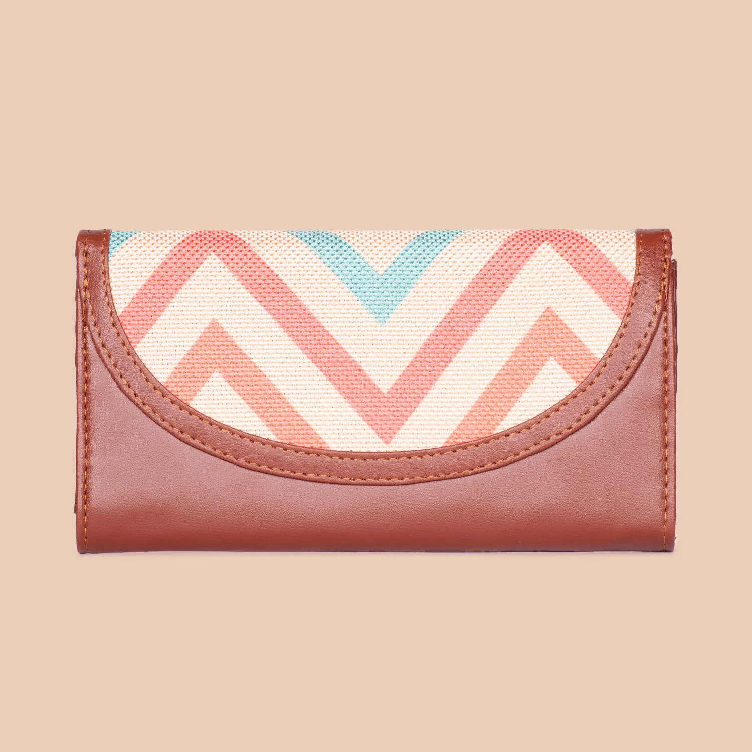 WavBeach Kyra Flap Wallet - Image 4