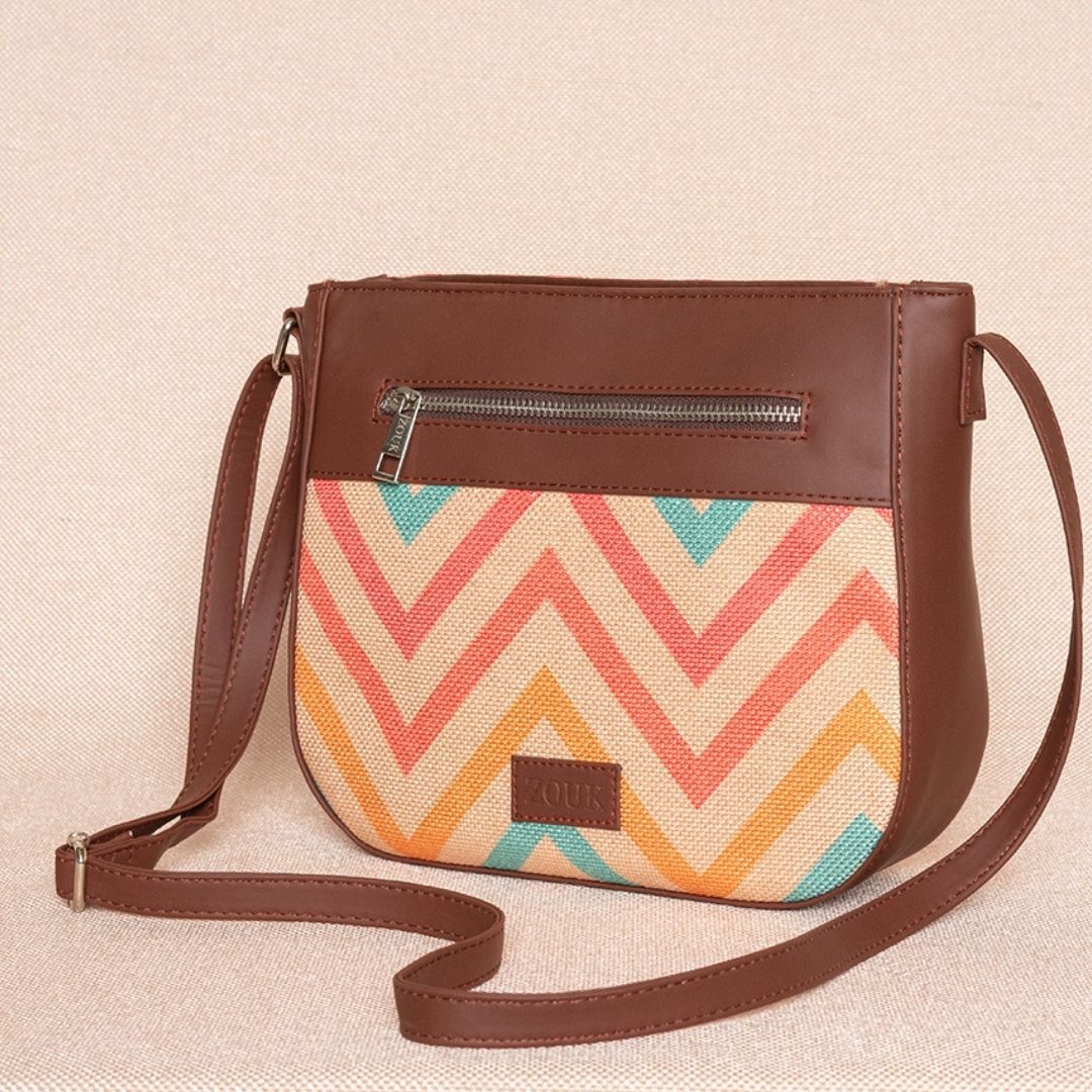 WavBeach U-Shaped Sling Bag - Image 4