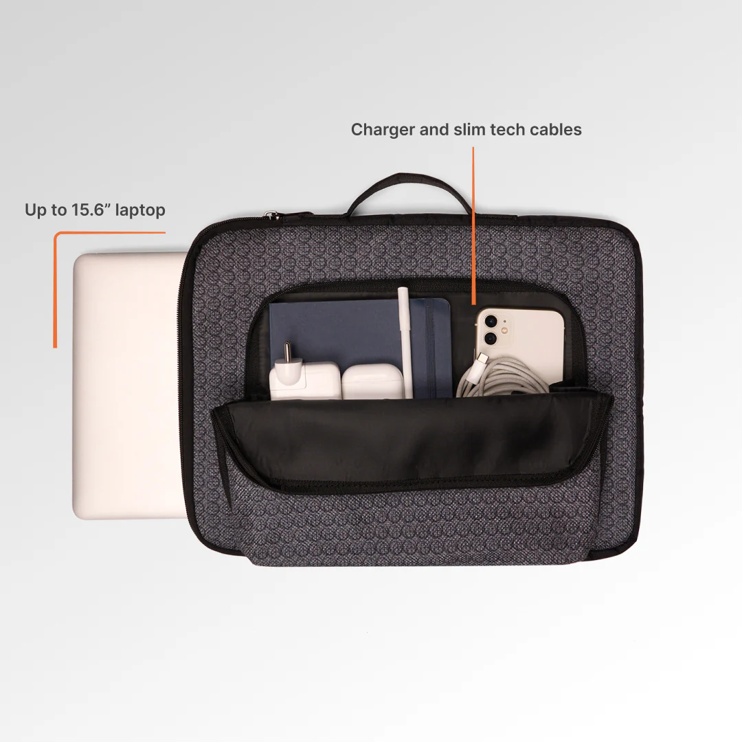 Zanskar Zenith Signature Laptop Sleeve - 15.6inch (Black) - Image 6