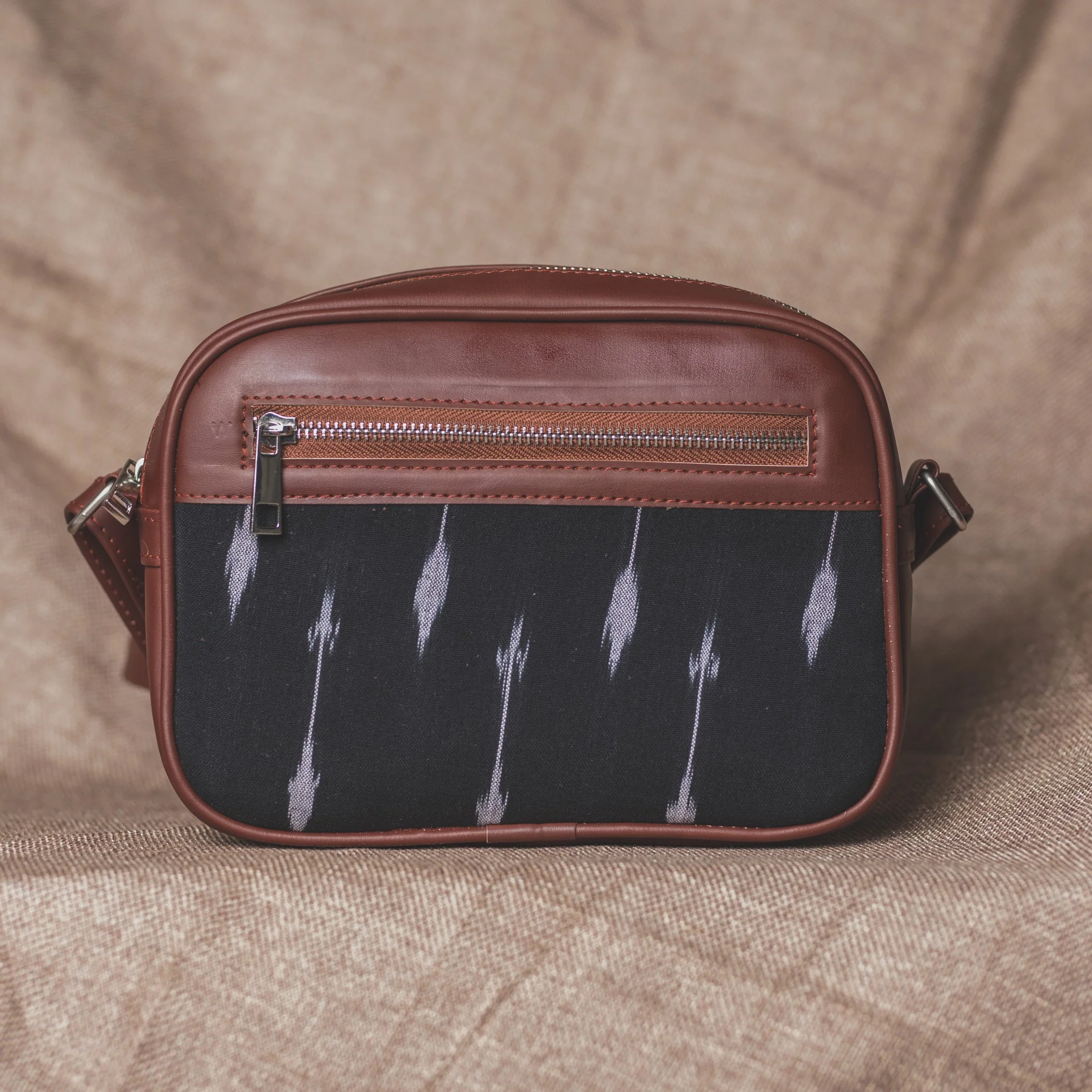 Ikat Arrow Sling Bag - Image 3