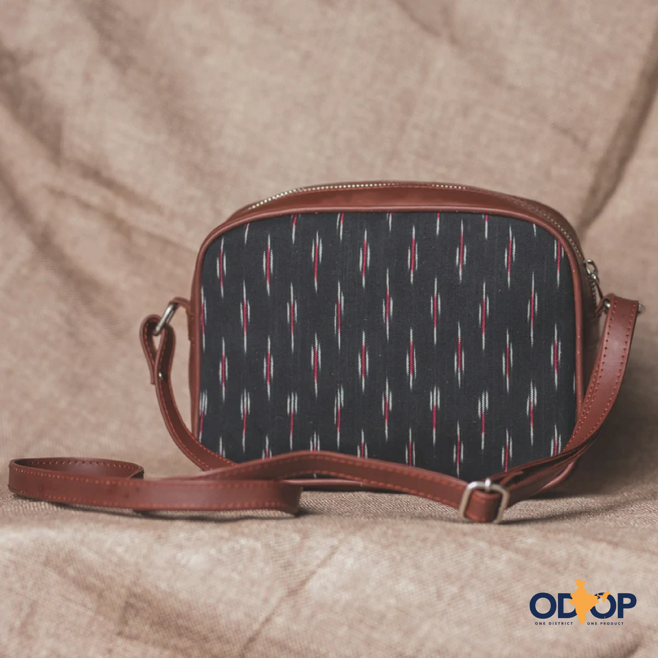 Ikat GreRed Sling Bag - Image 2