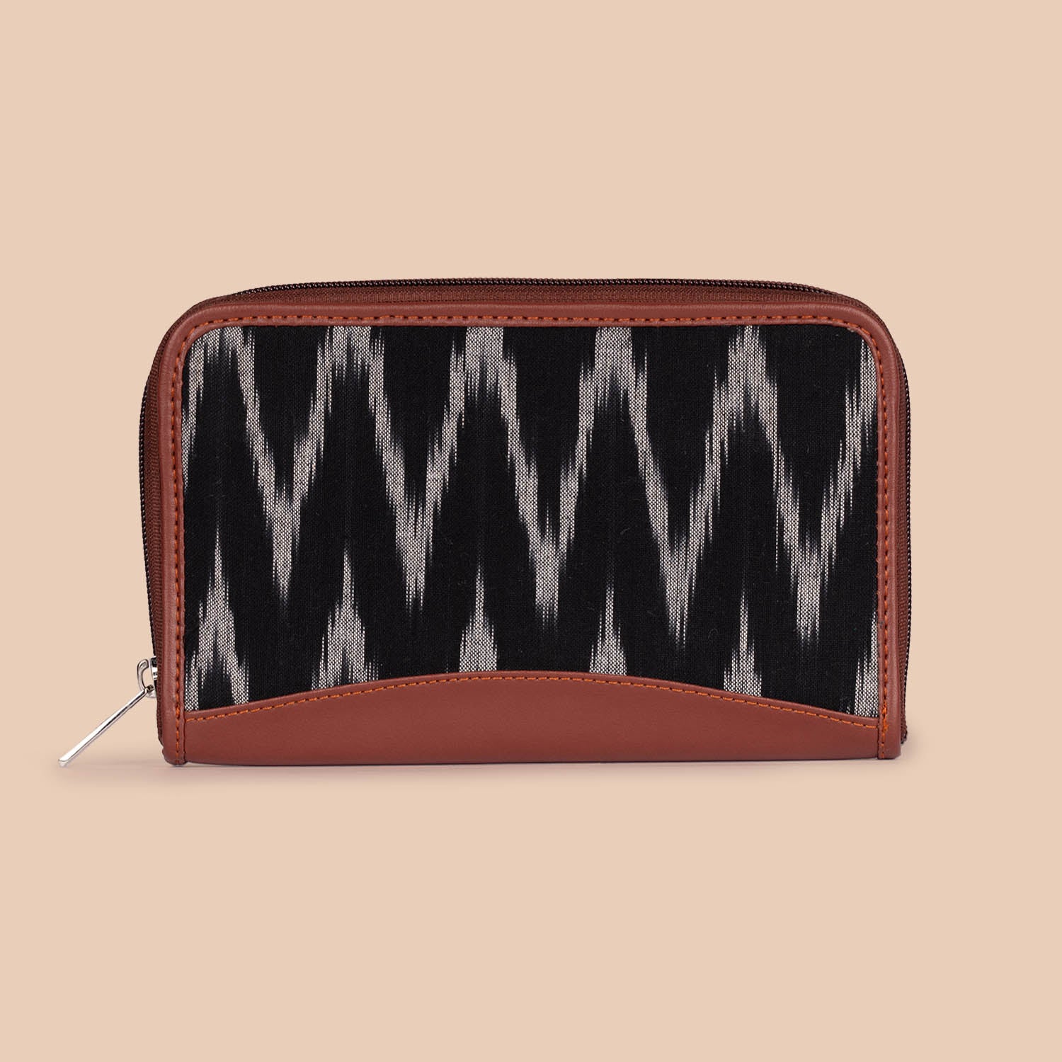 Ikat Wave Chain Wallet - Image 2