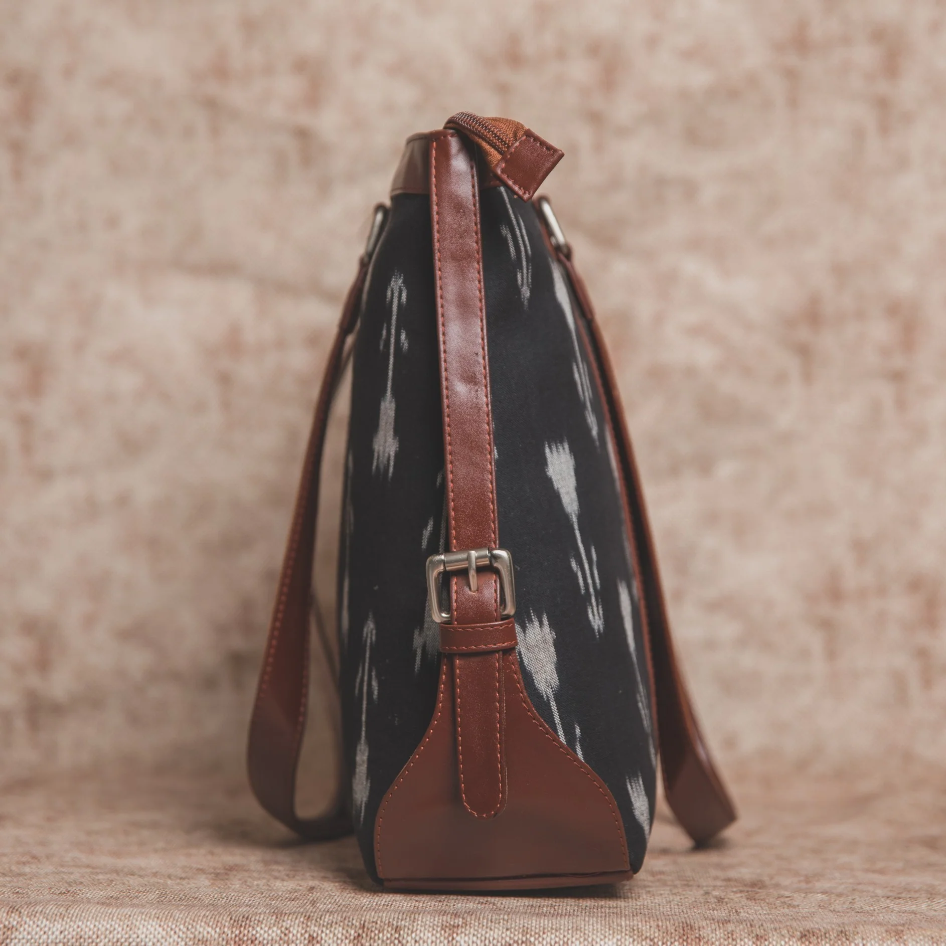 Ikat Arrow Women's Office Bag - Image 5